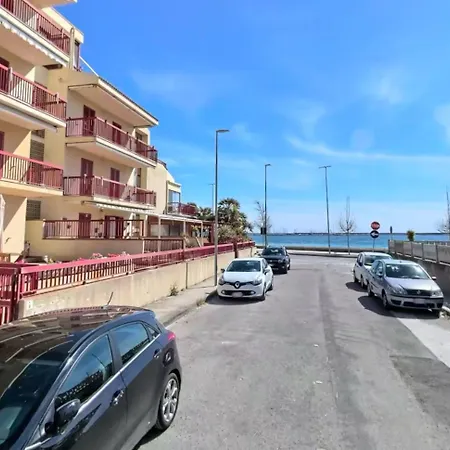 La Casa Di Lore & Leo Appartement